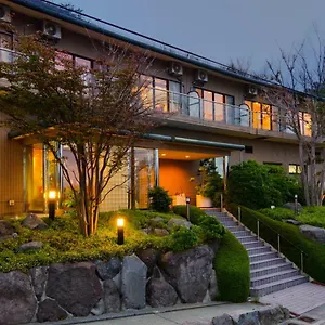 紬 箱根町